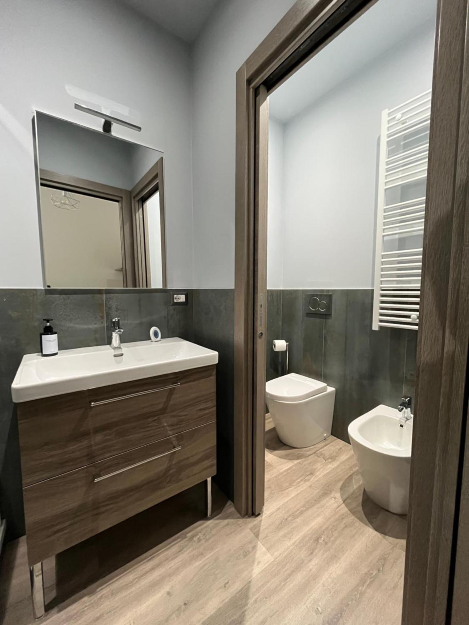 Bertora Center Apartment Генуя Экстерьер фото